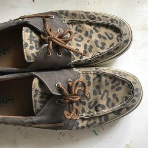Sperry - cheetah print